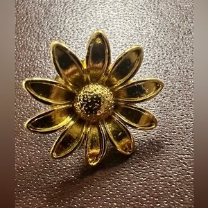 *(2 for $15)* Vintage Gold Sunflower Pin, Austin TX boutique